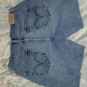 Redone Vintage Levi's Classic Mid Rise Cut Off Shorts! Flattering Fit!